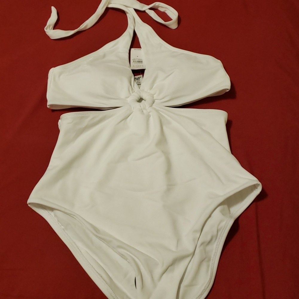 Swimwear - Picture 3 of 3